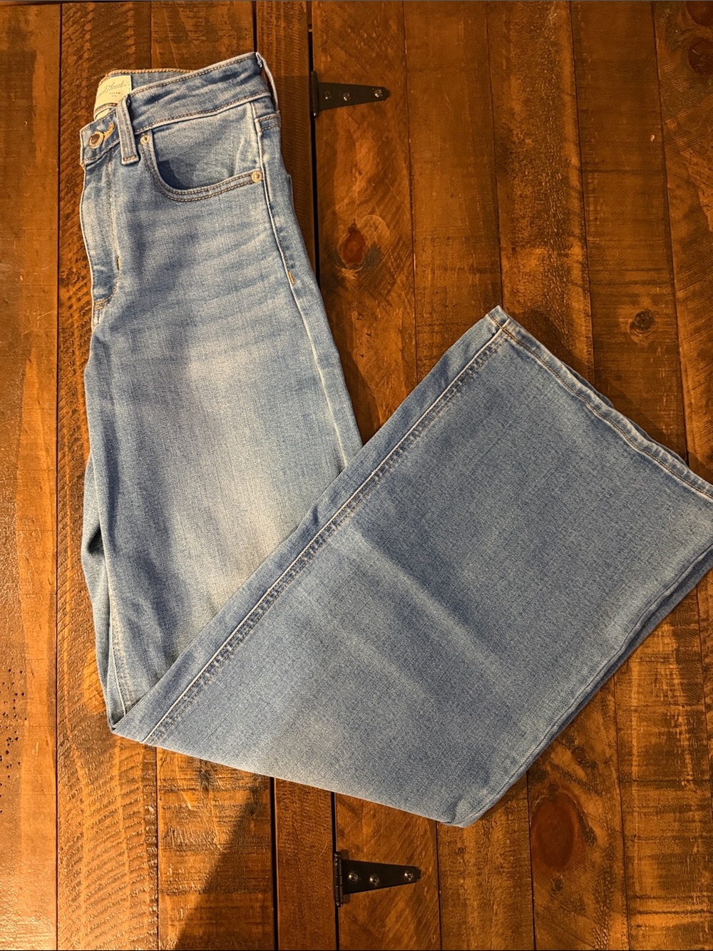 Universal Thread High Rise Jeans - Picture 7 of 7